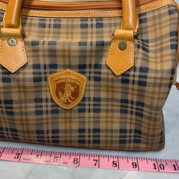 Kirino Collection plaid tan and navy leather bag roomy with inside pocket - Picture 14 of 16